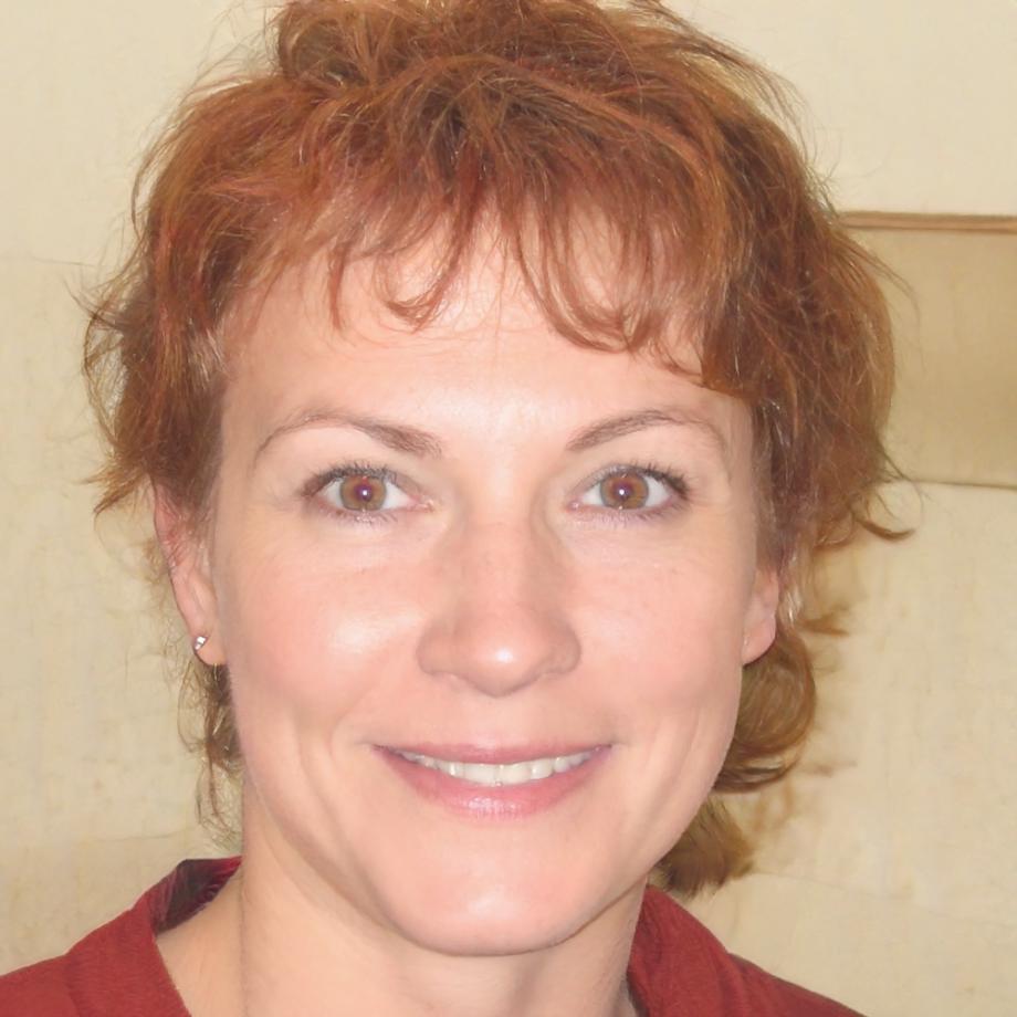 Vesna Kovač, instructora de finanzas operativas